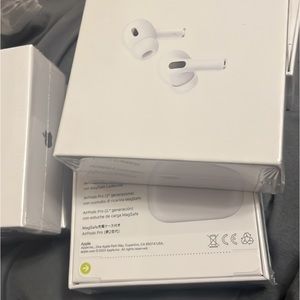 2nd generation AirPod